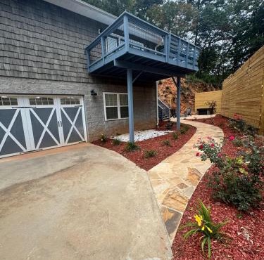 Cozy new built Apartment! Close to town!