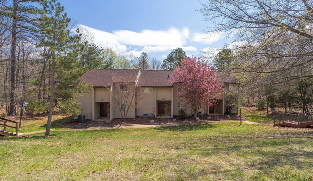 Deck! Fireplace, Resort amenities!