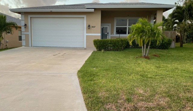 Discover Boynton Beach charm, just a quick ride to vibrant Atlantic Ave