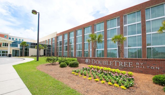 DoubleTree Hotel & Suites Charleston Airport