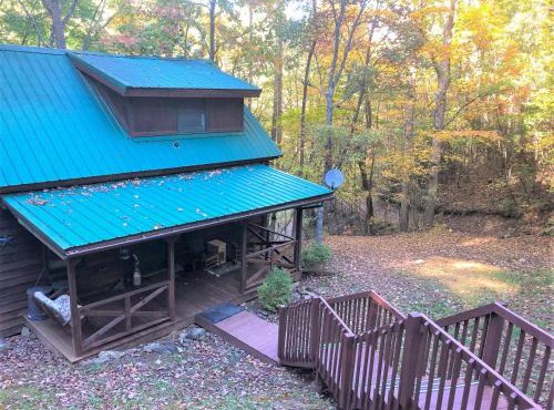 Ducks Nest Retreat- Close to Ocoee river