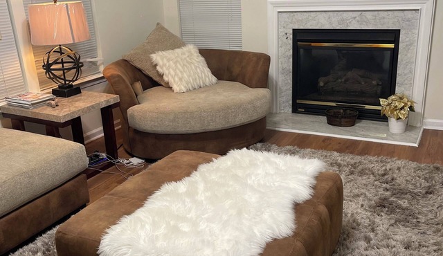 Entire 3-bedroom house with AC, WiFi in Great Charlotte