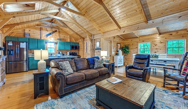 Explore Mammoth Cave: Cabin w/Fire Pit & Grill!