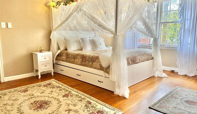 Fairytale Cottage
