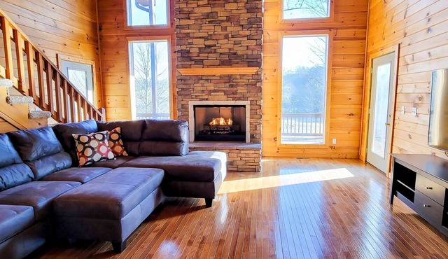Family Friendly Smoky Mtn Retreat・Near Dollywood
