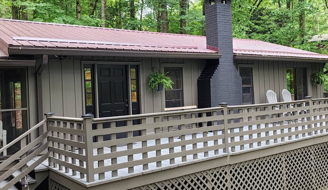 Fern Hill Cabin - near Dupont State Forest