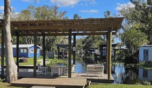 Froggies Fish Camp - Peaceful Waterfront Escape with Dock & Direct River Access!