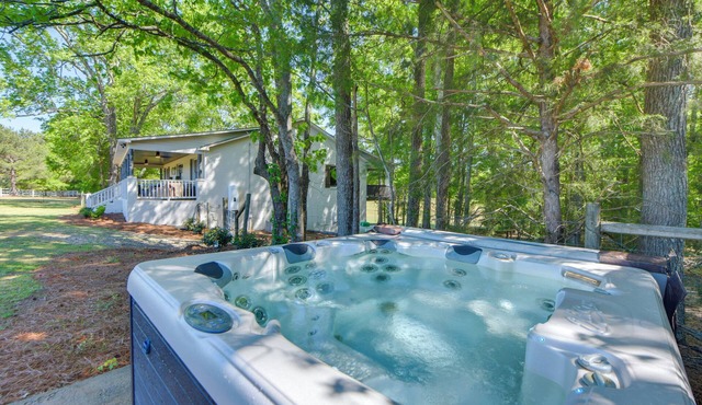 Great for Groups! Private Gem w/Hot Tub in Shiloh