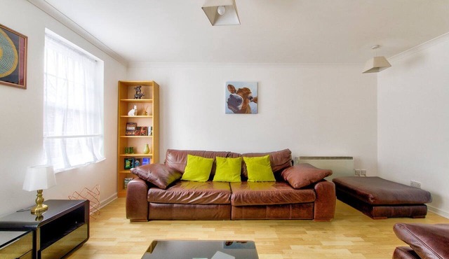 GuestReady - Spacious 2BR in Leith