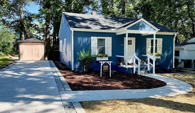 Guyer Cottage - Cozy 2 bedroom cottage, 1 block from HPU