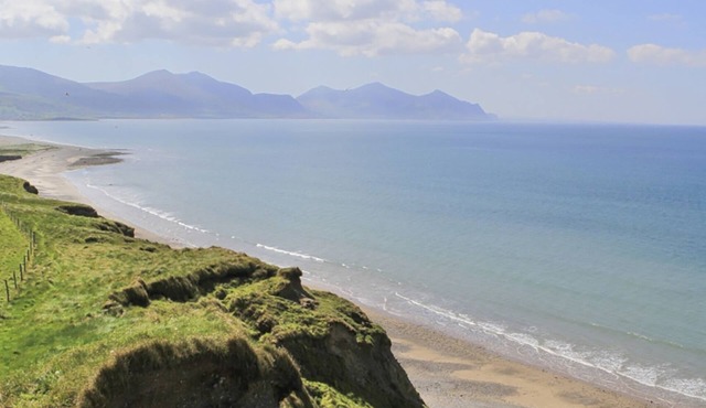Hen Stabl Llandwrog