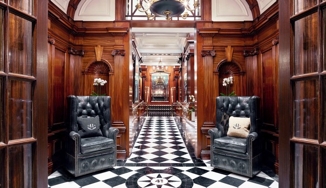 Hotel 41