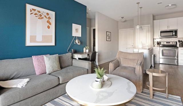 Landing | Amazing 2BD, Pool, Gym