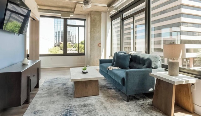 Landing | Beautiful 2BD, Gym, Game Room