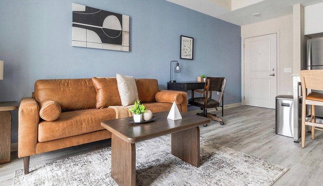 Landing | Beautiful 1BD, Clubhouse, Courtyard