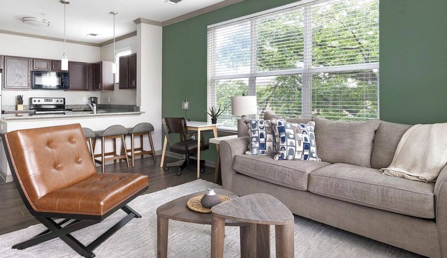 Landing | Chic 2BD, Pool, Gym