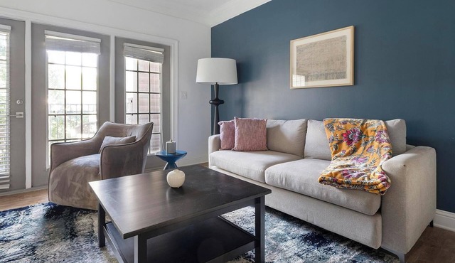 Landing | Incredible 1BD, Pool, Tennis Court
