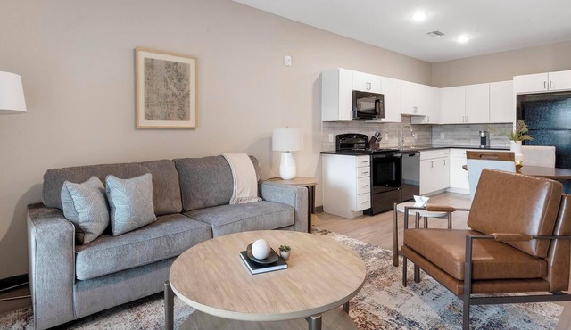 Landing | Stunning 1BD, Yoga Studio, Gym