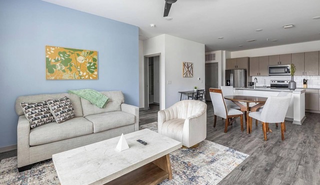 Landing | Stunning 2BD, Courtyard, Gym
