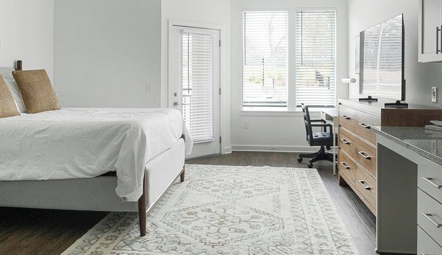 Landing | Stunning Studio, Clubhouse, Yoga Studio