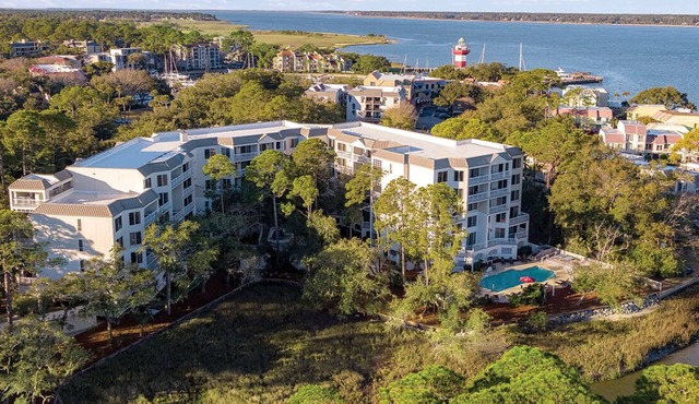 Marriott Harbour Club During the PGA Heritage Golf Tournament