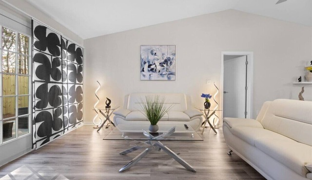 Modern Walls