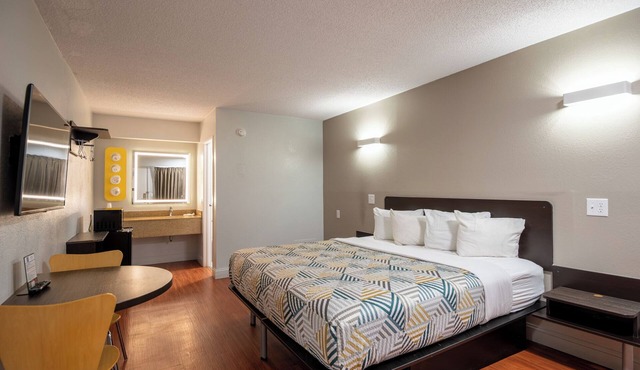 Motel 6 Richmond, VA - Midlothian Turnpike