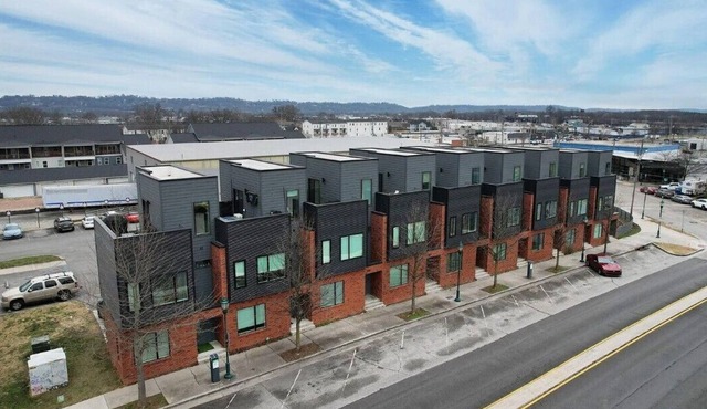 NOOGA'S Downtown Luxury Stay