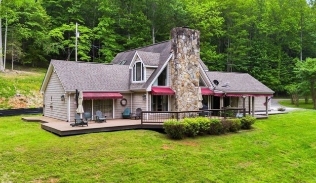 NORRIS LAKE FRONT RENTALS : CAMP RUN A MUK-LAKE FRONT with PRIVATE DOCK
