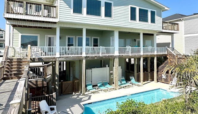 OCEAN FRONT with POOL, Great LOCATION near pier, 5 bed & 5 bath