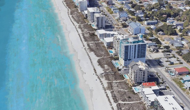 Oceanfront, Central, Huge 5k sq ft Home w Huge Private Pool, Hot tub, & Gameroom