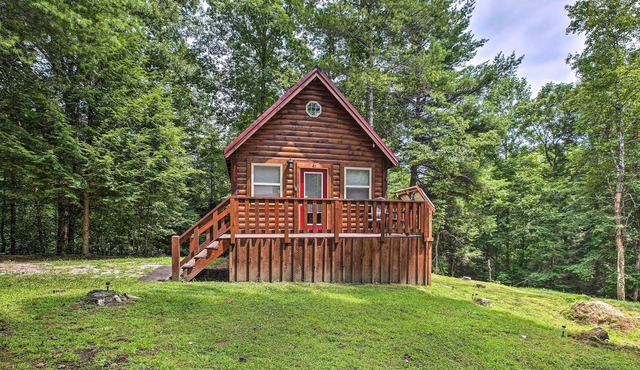 Off-the-Grid Cabin Living in Red River Gorge!