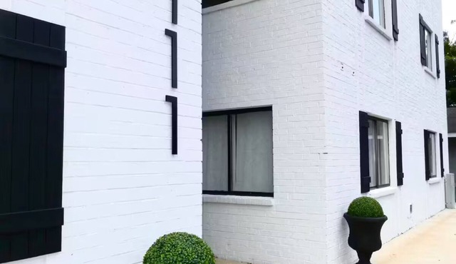 Park & Walk! 2BR/2BA Getaway in the Heart of Auburn - Across from Campus