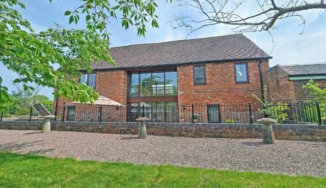 Perryfields Barn
