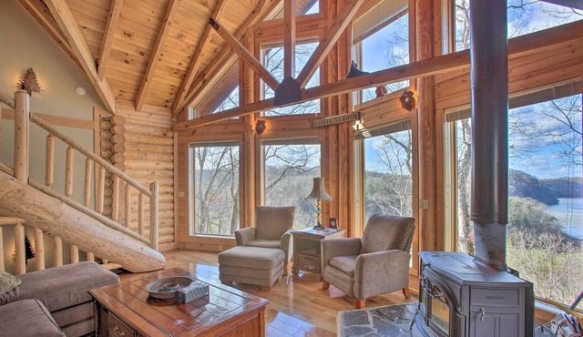Pet-Friendly Highway Log Cabin w/ Lake View!