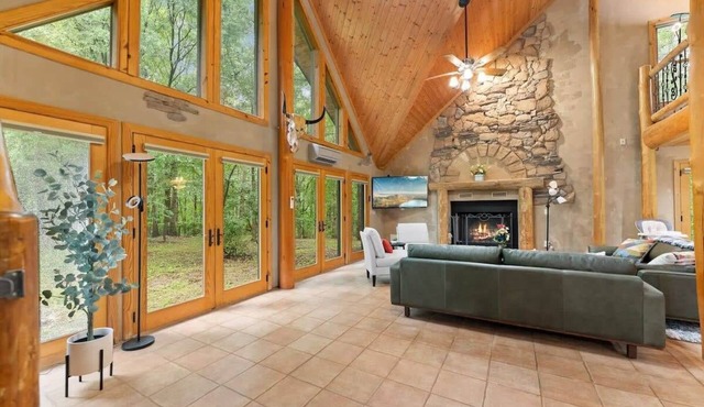 Private Cabin at Lake Hartwell