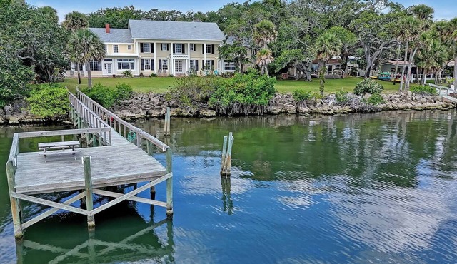 River Views 1bd/1ba FULL APT Kayaks Walk to EGAD q