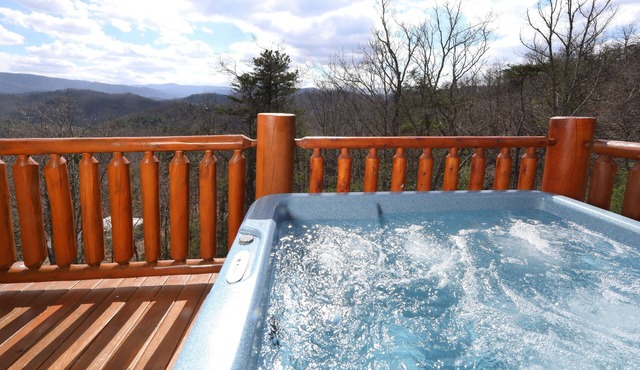 Sevierville 2 - Six Bedroom Villa, Sleeps 18