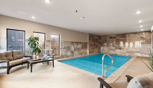 SmkyMtn Indoor Pool+Waterpark! Sleeps 22 1 MiPkwy