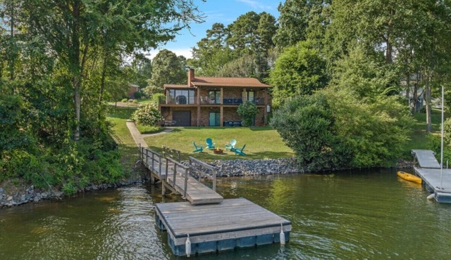 Southern Breeze on Lake Norman