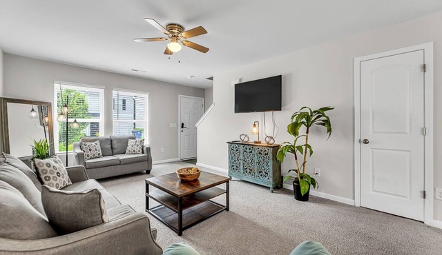 Southern Charm Meets City Comfort