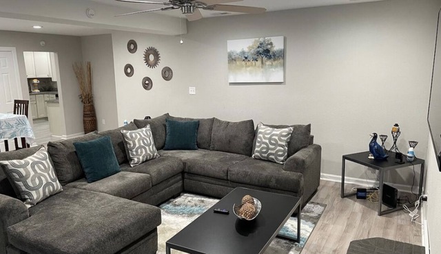 Spacious 5 bedroom 4 bathroom