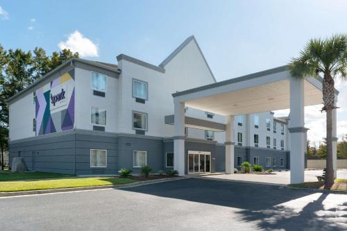 Spark by Hilton Savannah South I-95