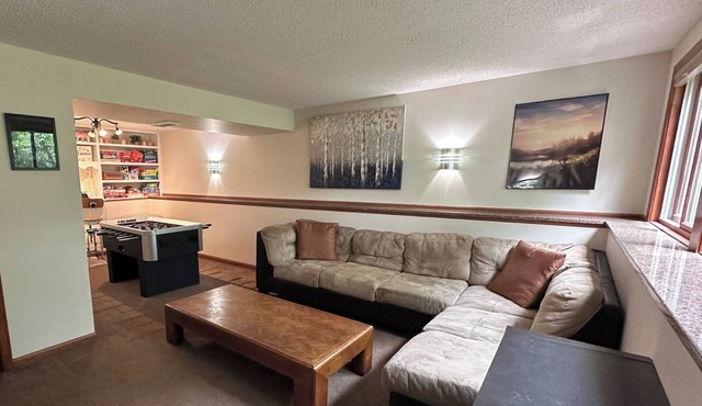 Split-Level Simplicity in Shakopee - a simple home away from home.