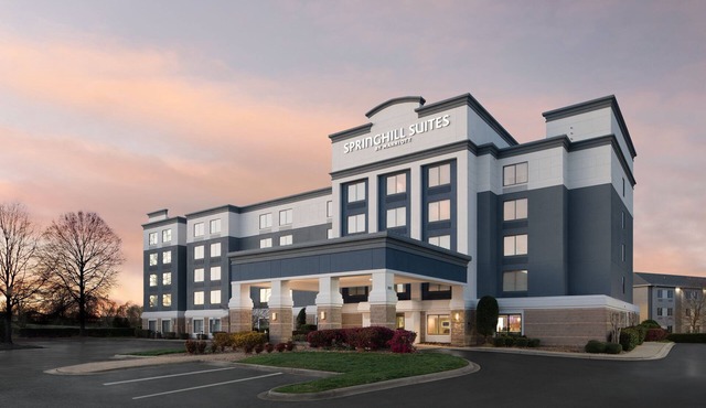 SpringHill Suites by Marriott Charlotte Concord Mills Spdwy
