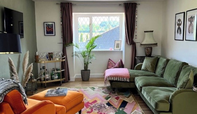 Stylish 2 bed in Windsor & Maidenhead