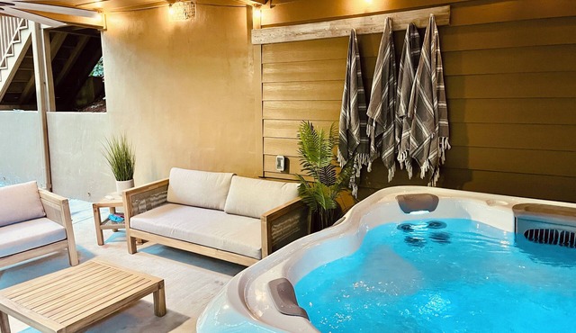 Summertime Fun - Hot Tub - Wineries - Fire pit
