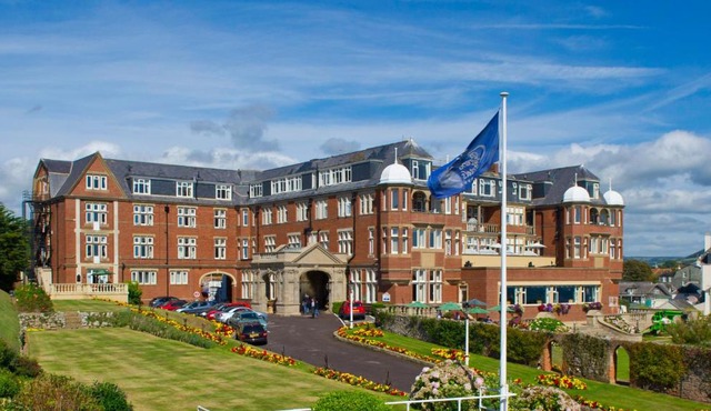 The Victoria Hotel & Source Spa