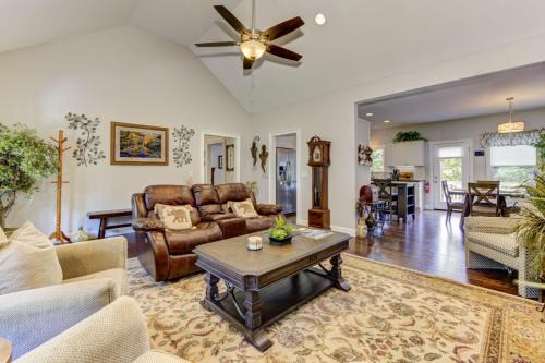 The Winchester House - Serene Surroundings + Close to Downtown Jasper