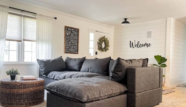 The Winston House | Modern 3BR